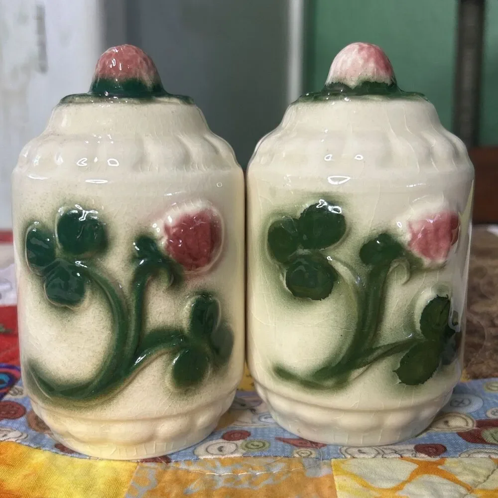 Vtg Brush McCoy Three Leaf Clover Art Deco Salt & Pepper Shaker Set 1940s